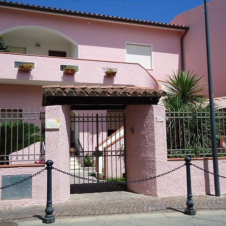 B&B L'Aurora プーラ エクステリア 写真